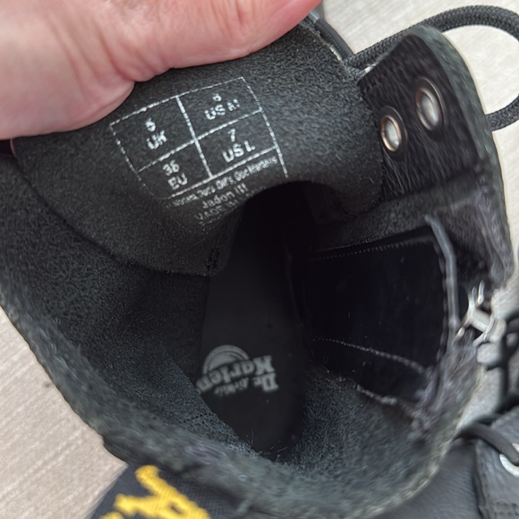 Dr. Martens Jadon lll women 7 Black Leather Boots platform - Picture 6 of 14